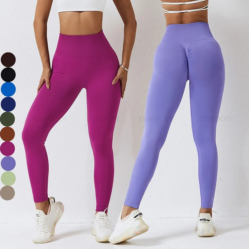 What is the Difference Between Tights and Leggings?